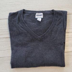 Grey old nave sweater